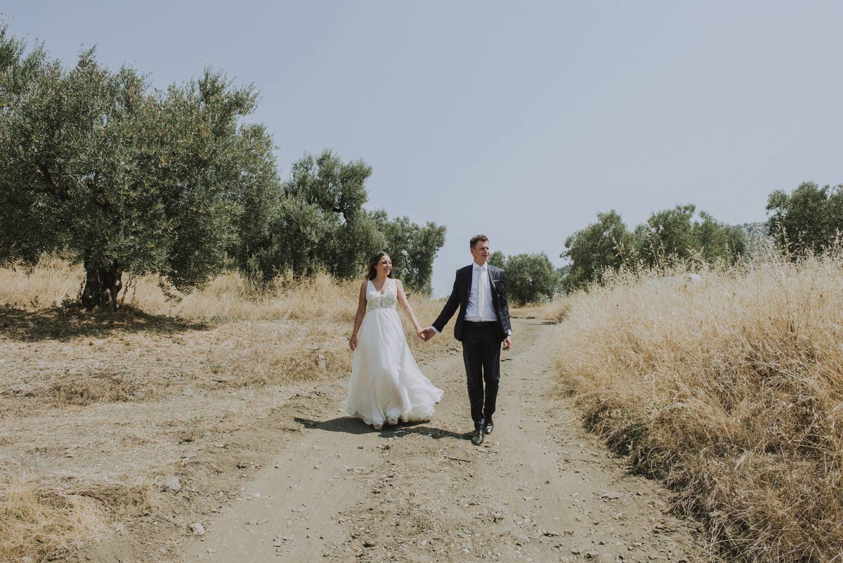 Sebastian & Βίκυ - Νέος Μαρμαράς : Real Wedding by Ilias Tellis Photography